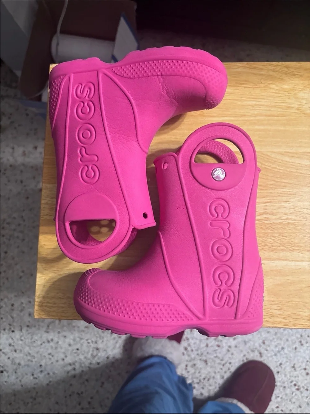Crocs rain boots size 8 C pink crush